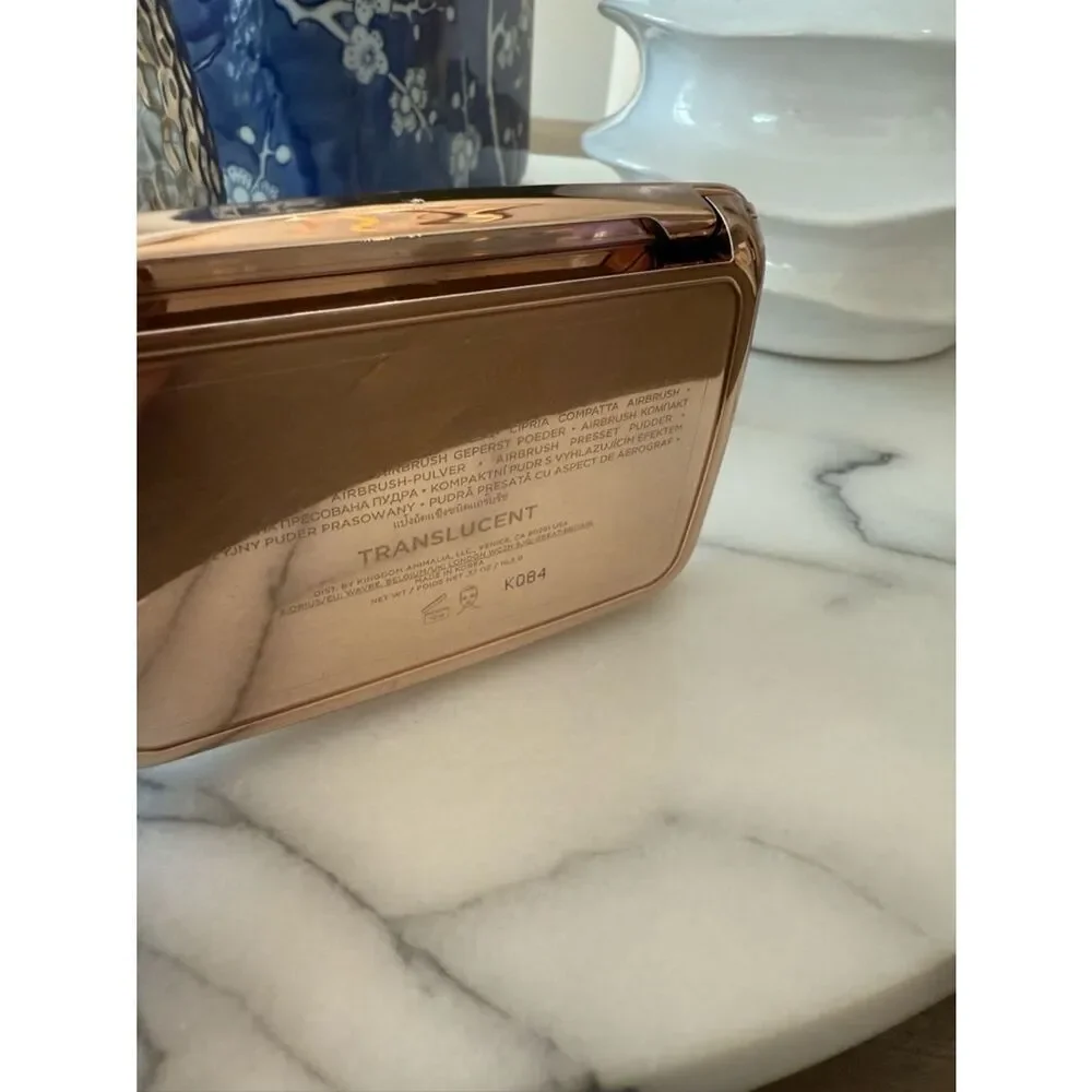 Hourglass Vanish Airbrush Pressed Powder